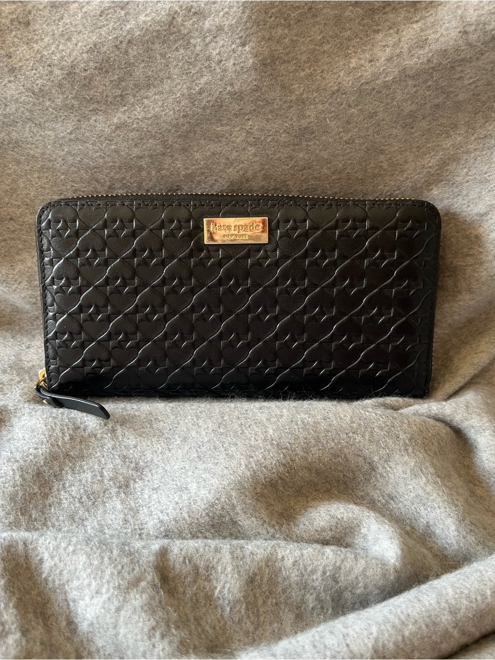 Kate Spade Penn Place Embossed Neda Wallet